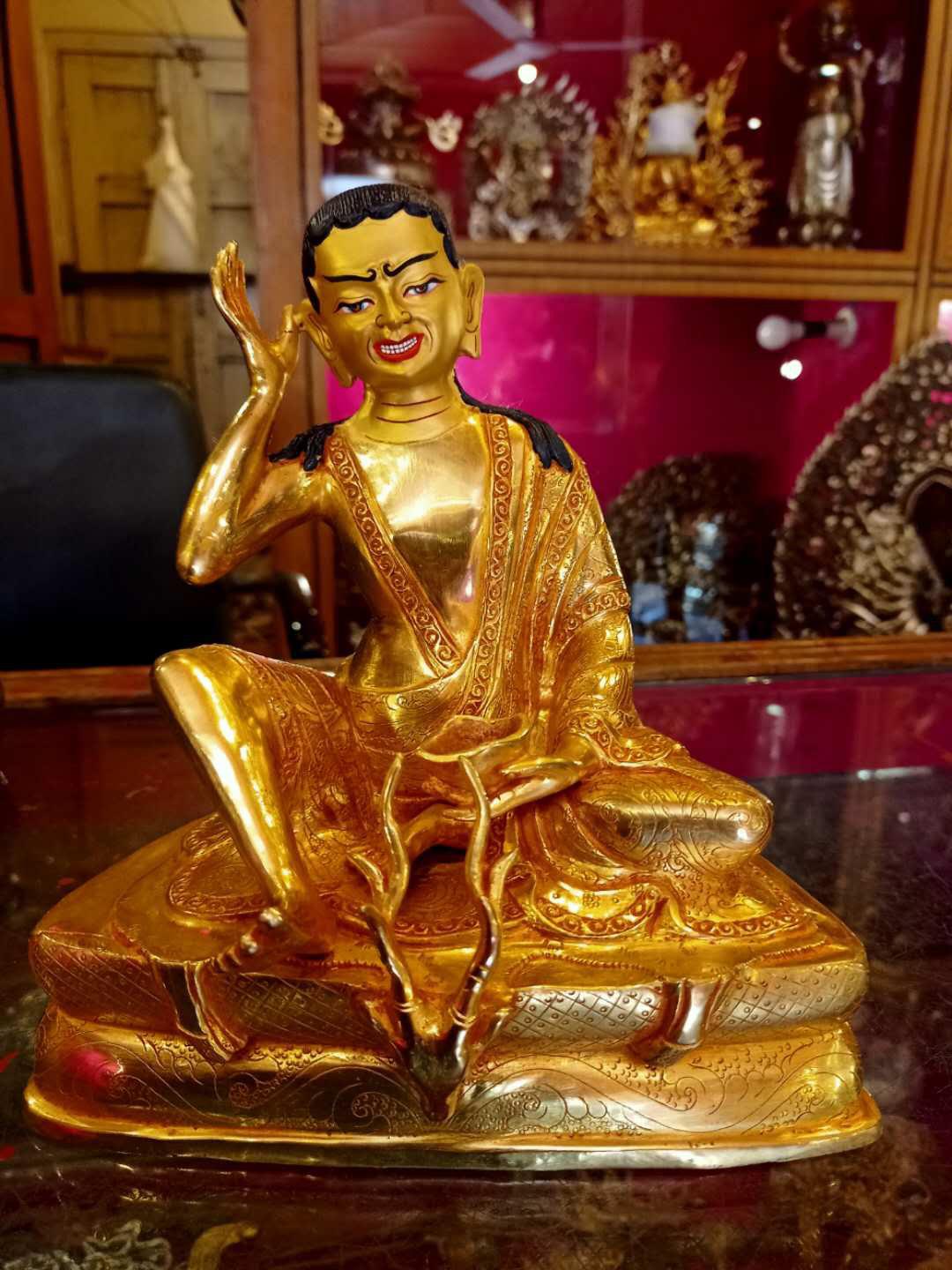 TÔN TƯỢNG MILAREPA 20CM