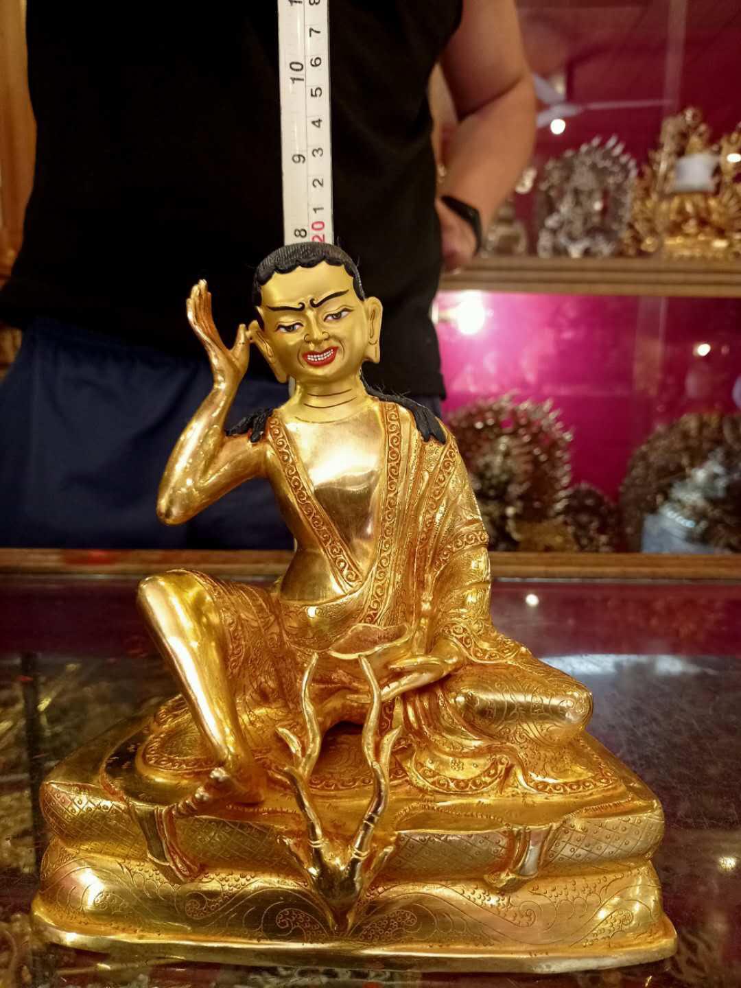 TÔN TƯỢNG MILAREPA 20CM