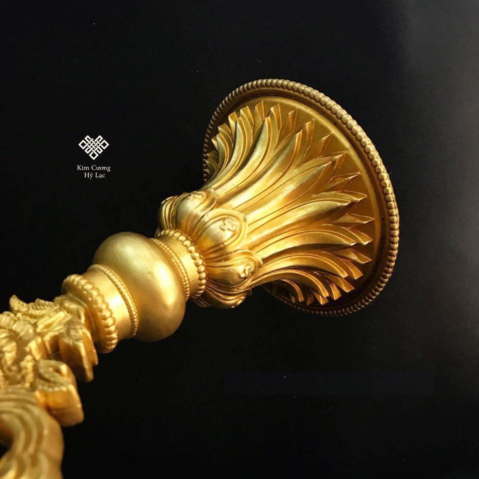 BÁT CÁT TƯỜNG ĐỒNG 20CM