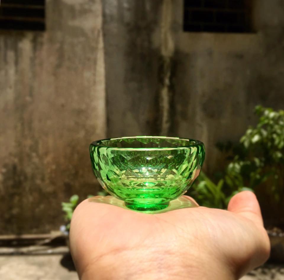 CHÉN CÚNG NƯỚC THỦY TINH 7 MÀU