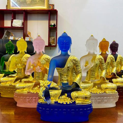 TÔN TƯỢNG ĐỨC PHẬT DƯỢC SƯ LƯU LY THẾP VÀNG 24K 32CM