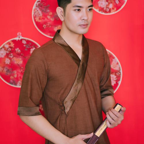 Y Phục Nam 4