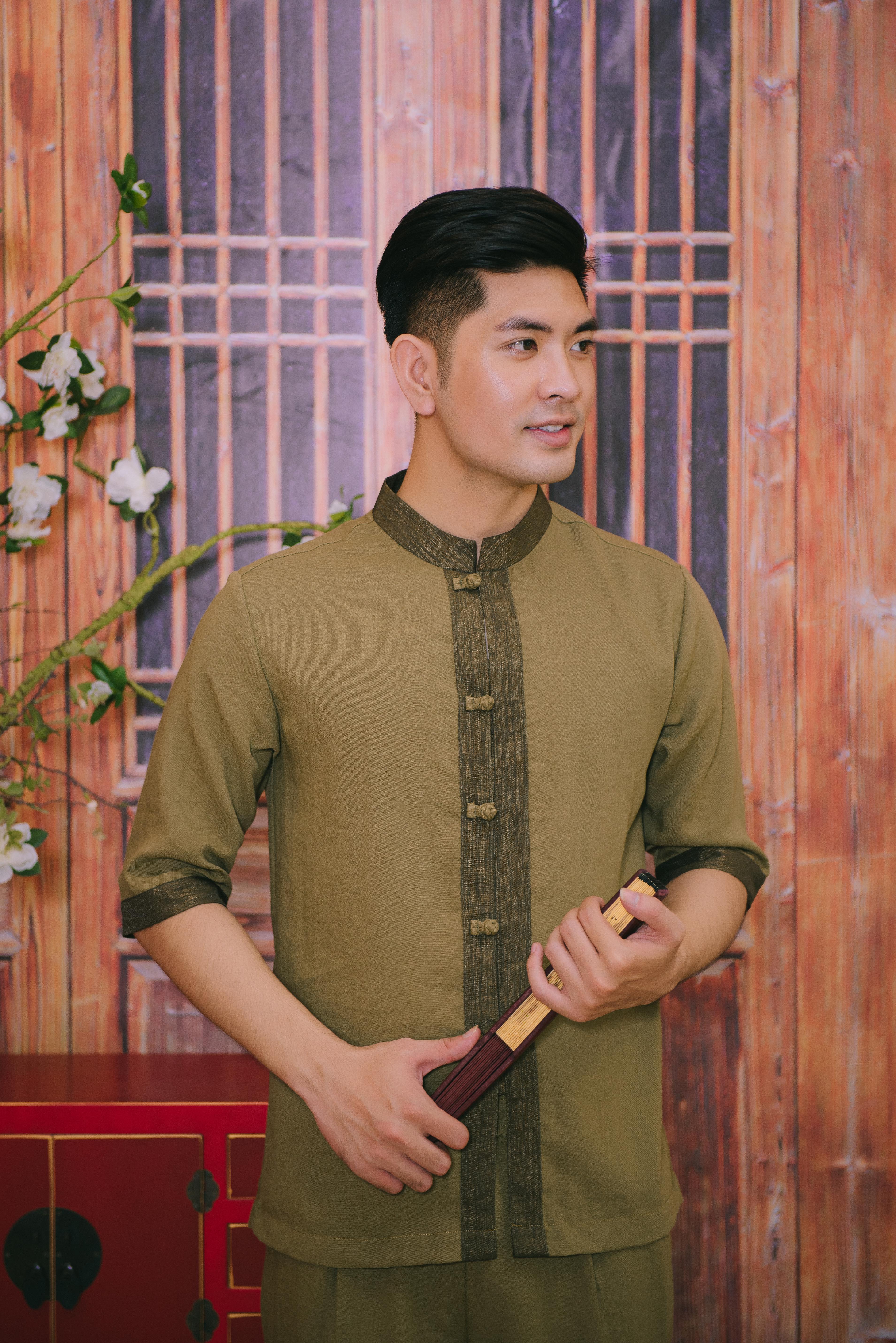 Y Phục Nam 1