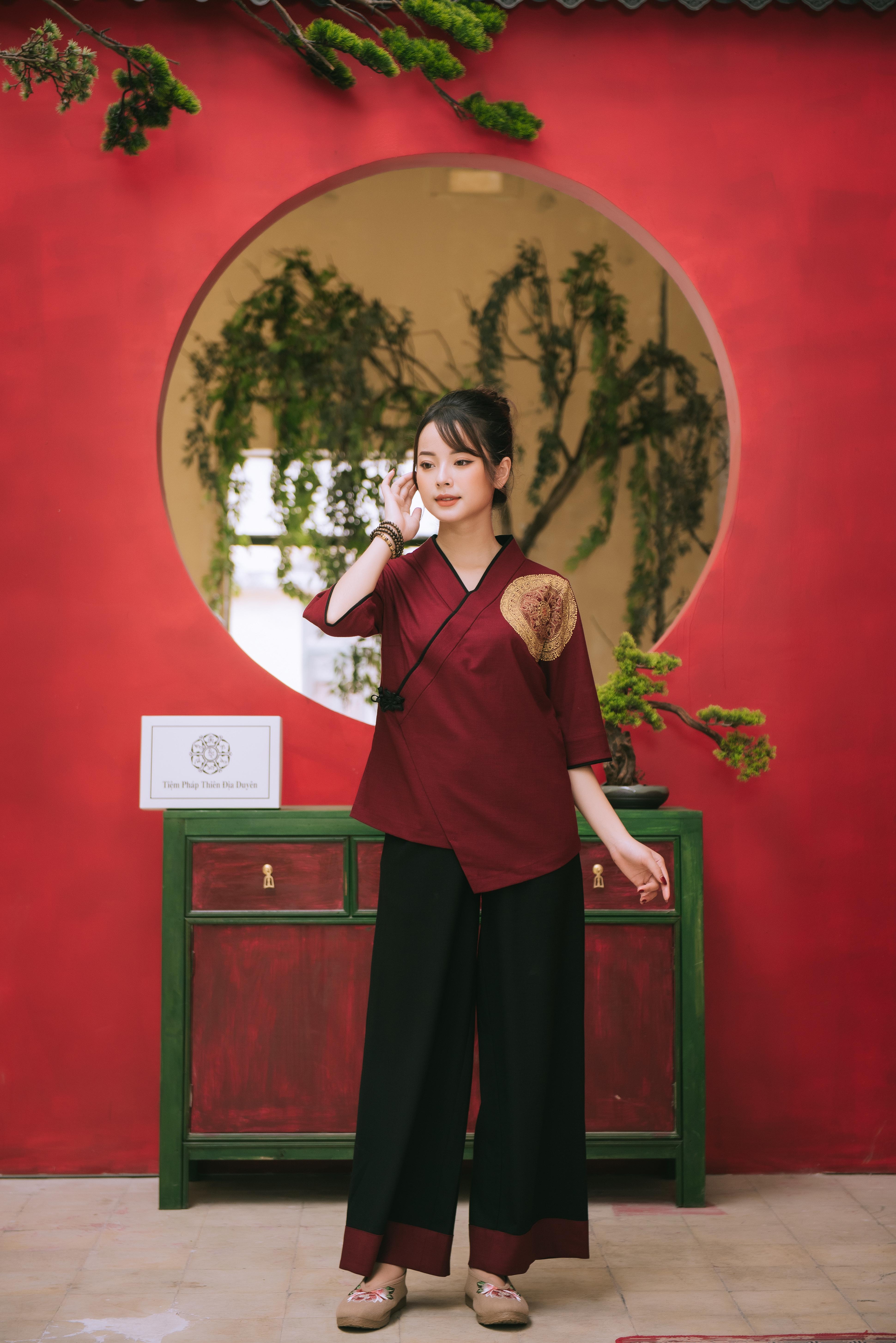 Y Phục Nữ 12