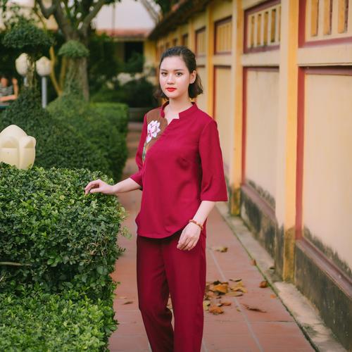Y Phục Nữ 10