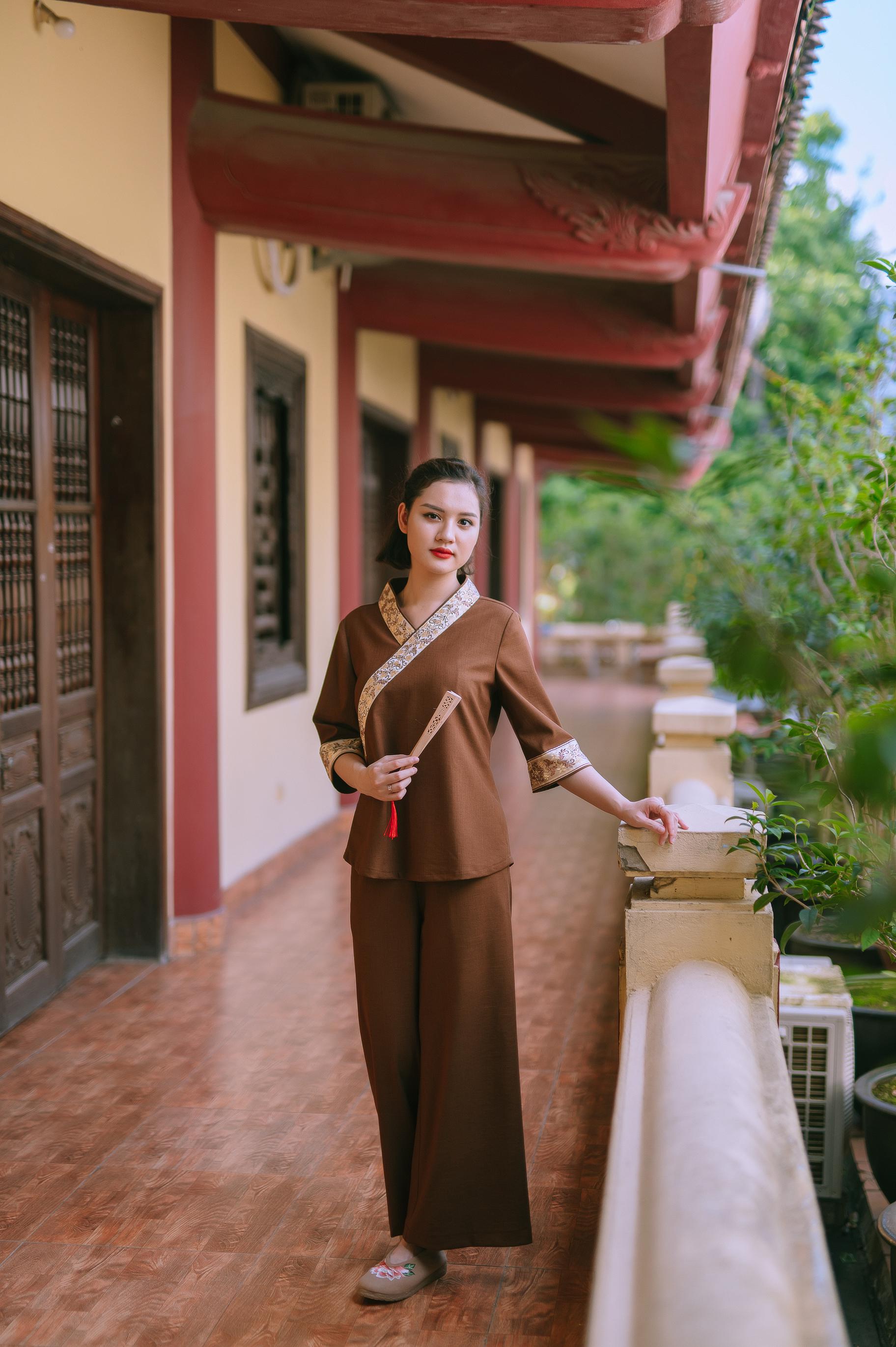 Y Phục Nữ 8
