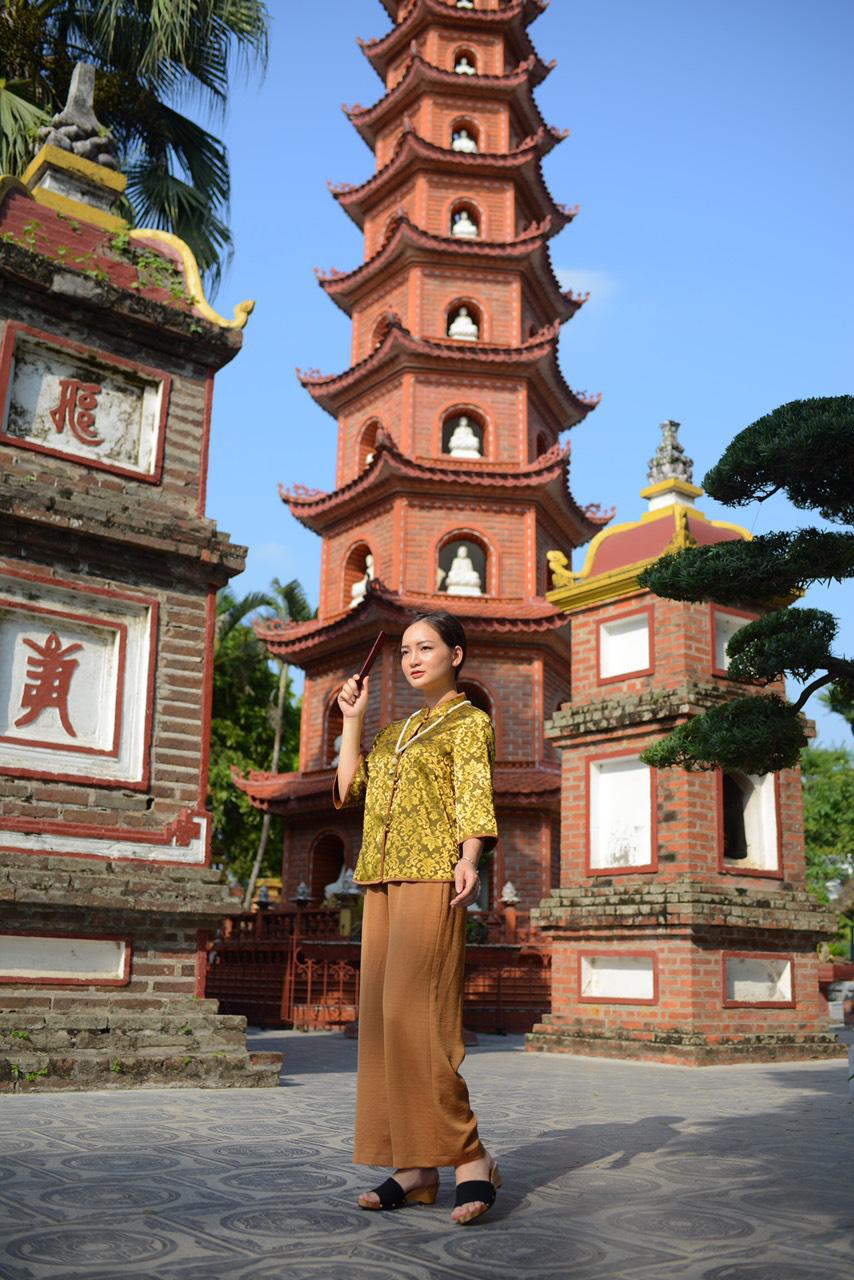 Y Phục Nữ 1