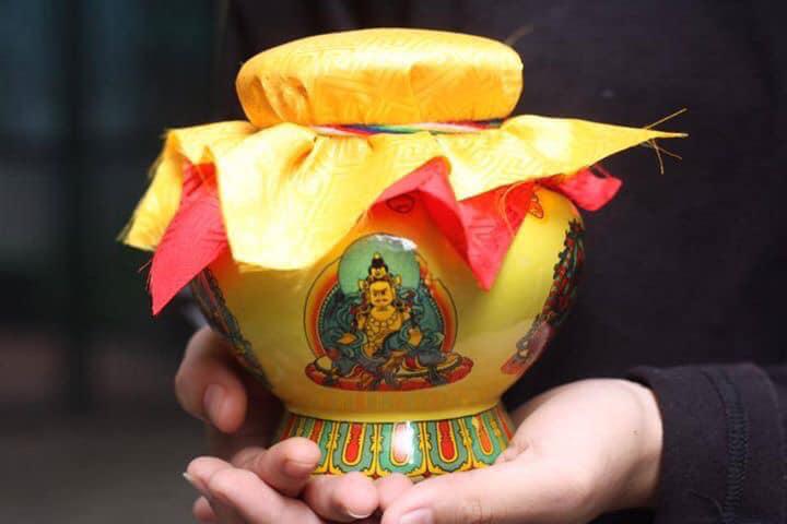 BẢO BÌNH HOÀNG THẦN TÀI