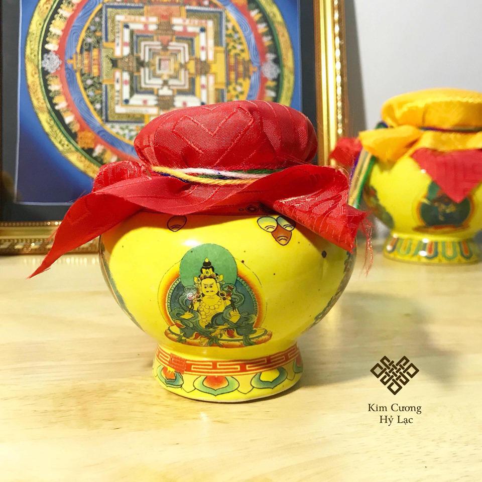 BẢO BÌNH HOÀNG THẦN TÀI