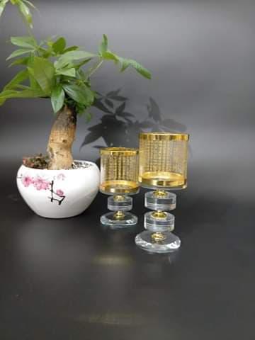 CHÂN ĐÈN KHẮC CHÚ THỦY TINH