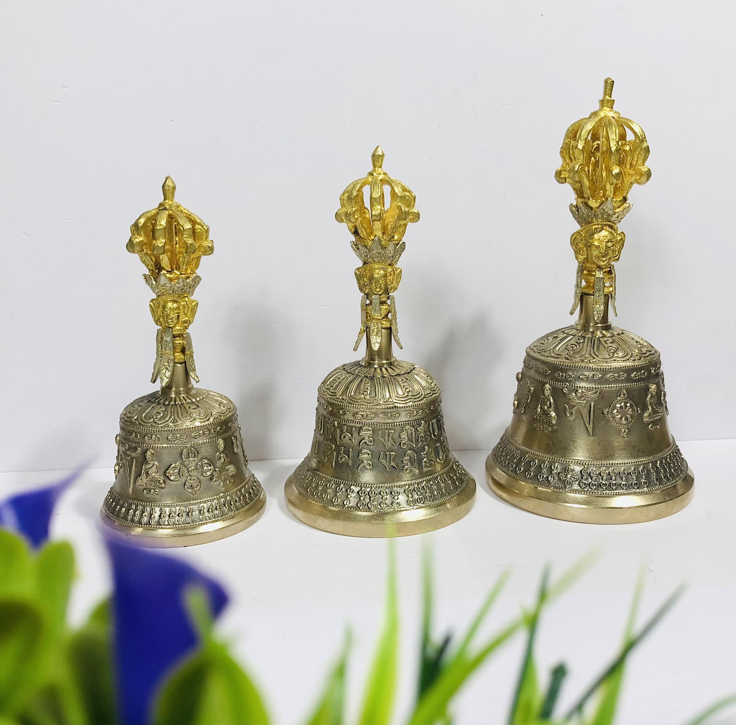 CHUÔNG CHÙY 9 CHẤU KHẮC CHÚ