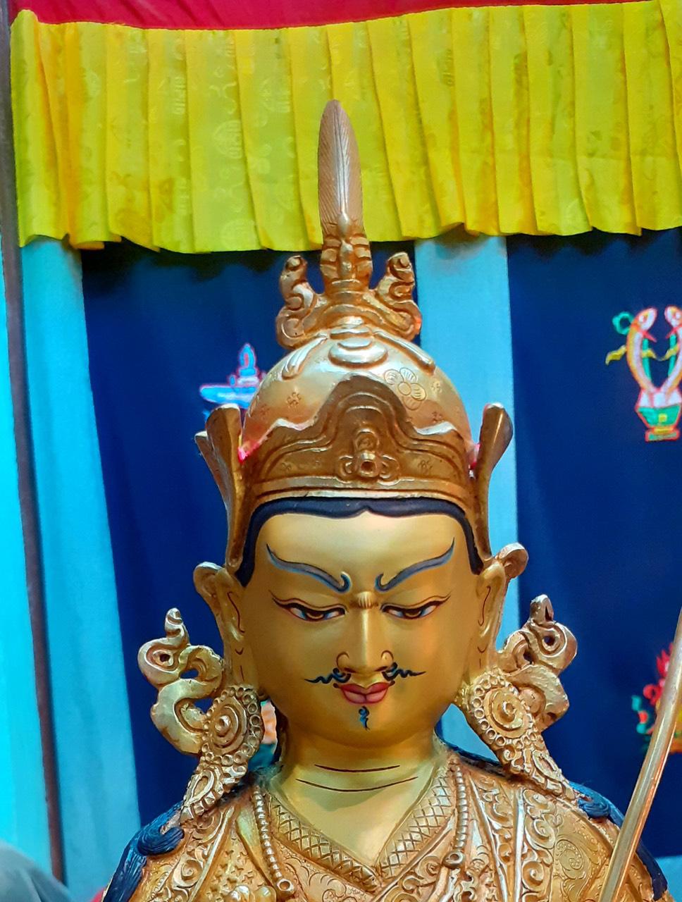 TÔN TƯỢNG ĐỨC LIÊN HOA SANH 38CM