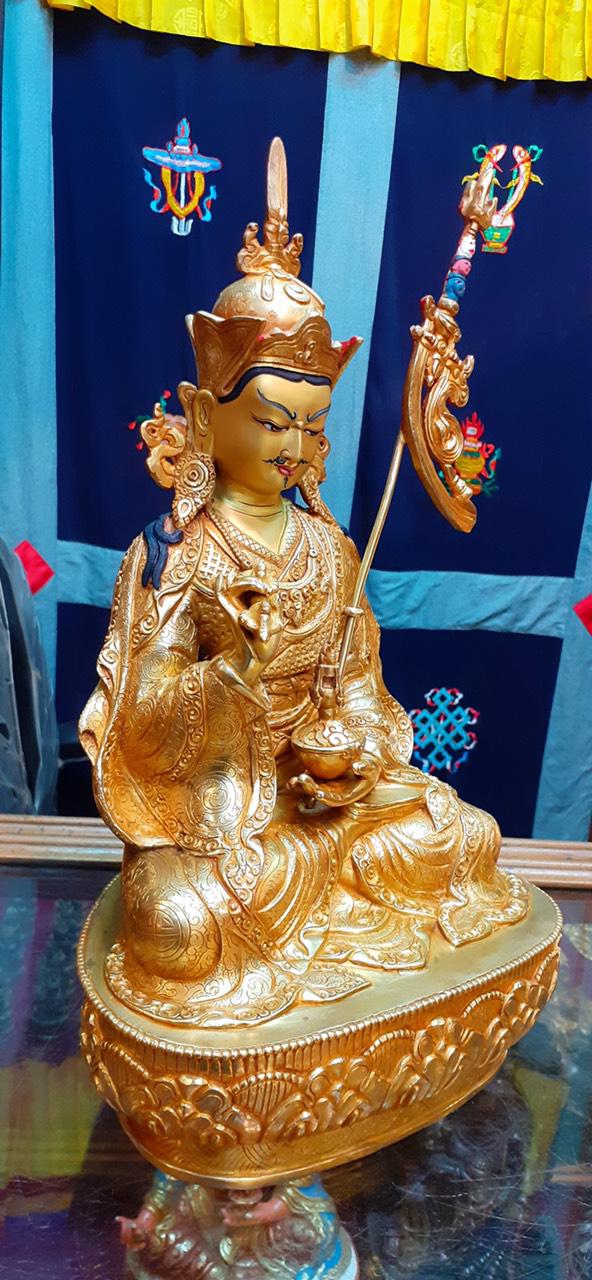 TÔN TƯỢNG ĐỨC LIÊN HOA SANH 38CM