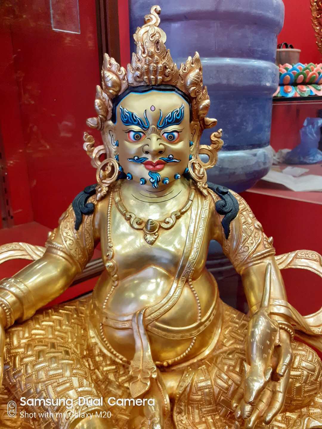 TÔN TƯỢNG ĐỨC ZAMBALA 48CM