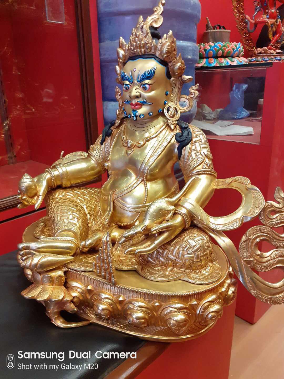 TÔN TƯỢNG ĐỨC ZAMBALA 48CM