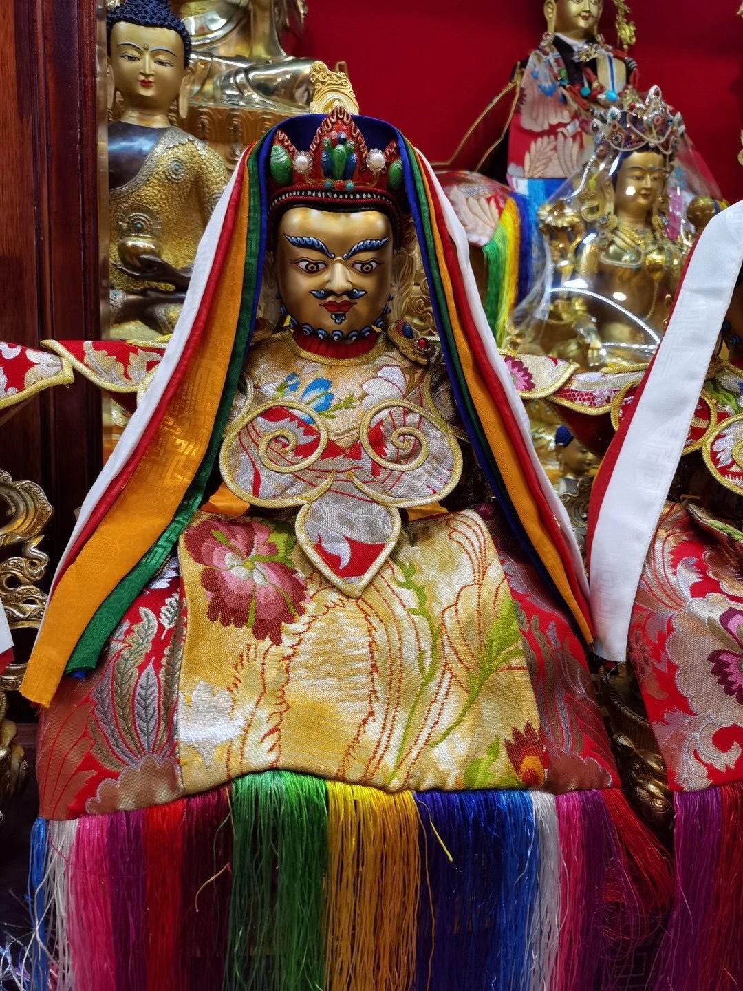 TÔN TƯỢNG ĐỨC ZAMBALA 45CM