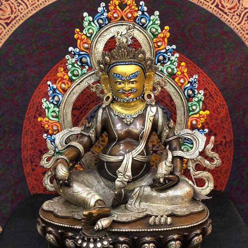 TÔN TƯỢNG ĐỨC ZAMBALA NẠM BẠC 38 CM