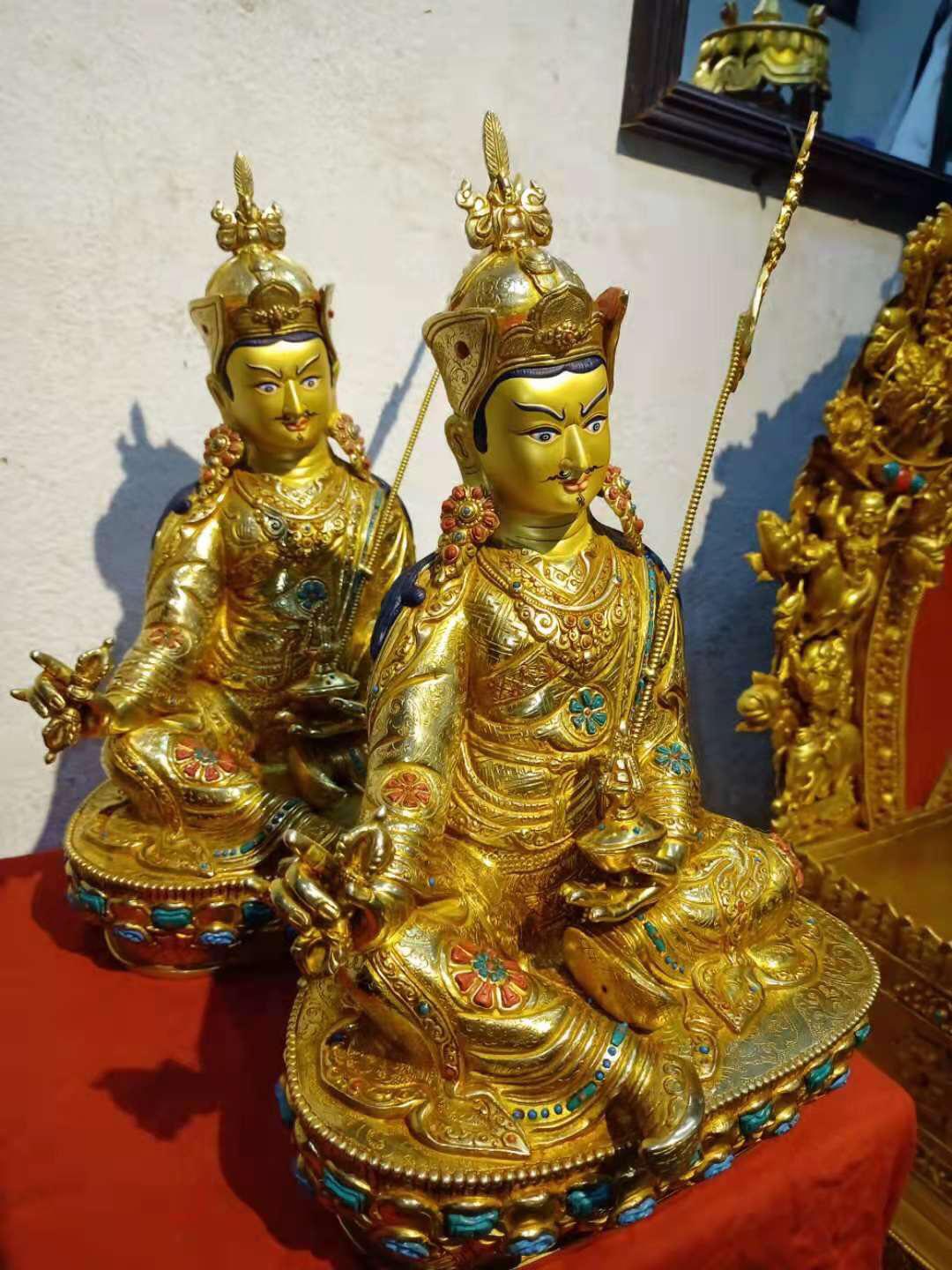 TÔN TƯỢNG ĐỨC LIÊN HOA SANH 33 CM