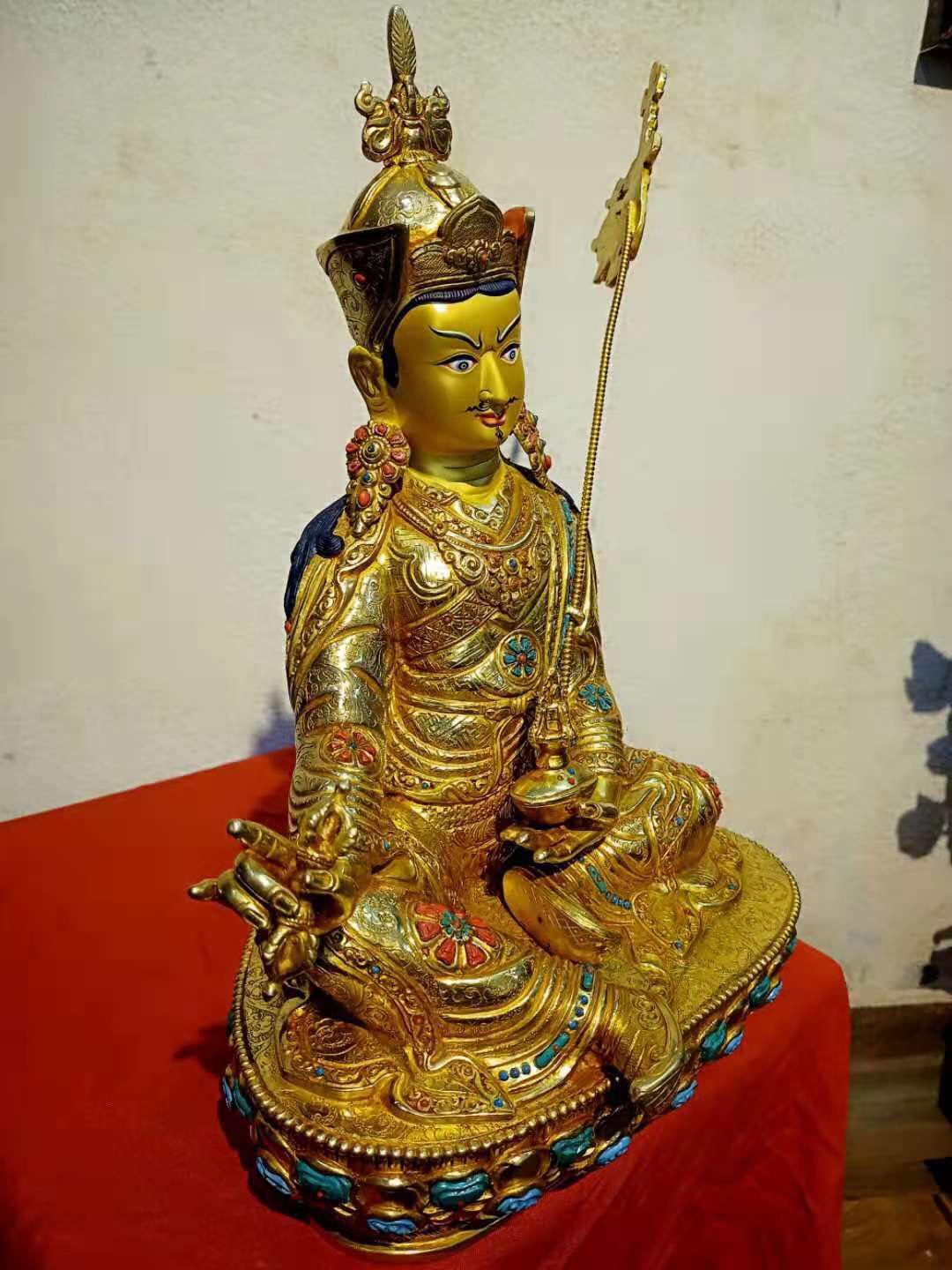 TÔN TƯỢNG ĐỨC LIÊN HOA SANH 33 CM