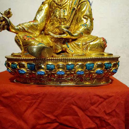 TÔN TƯỢNG ĐỨC LIÊN HOA SANH 33 CM