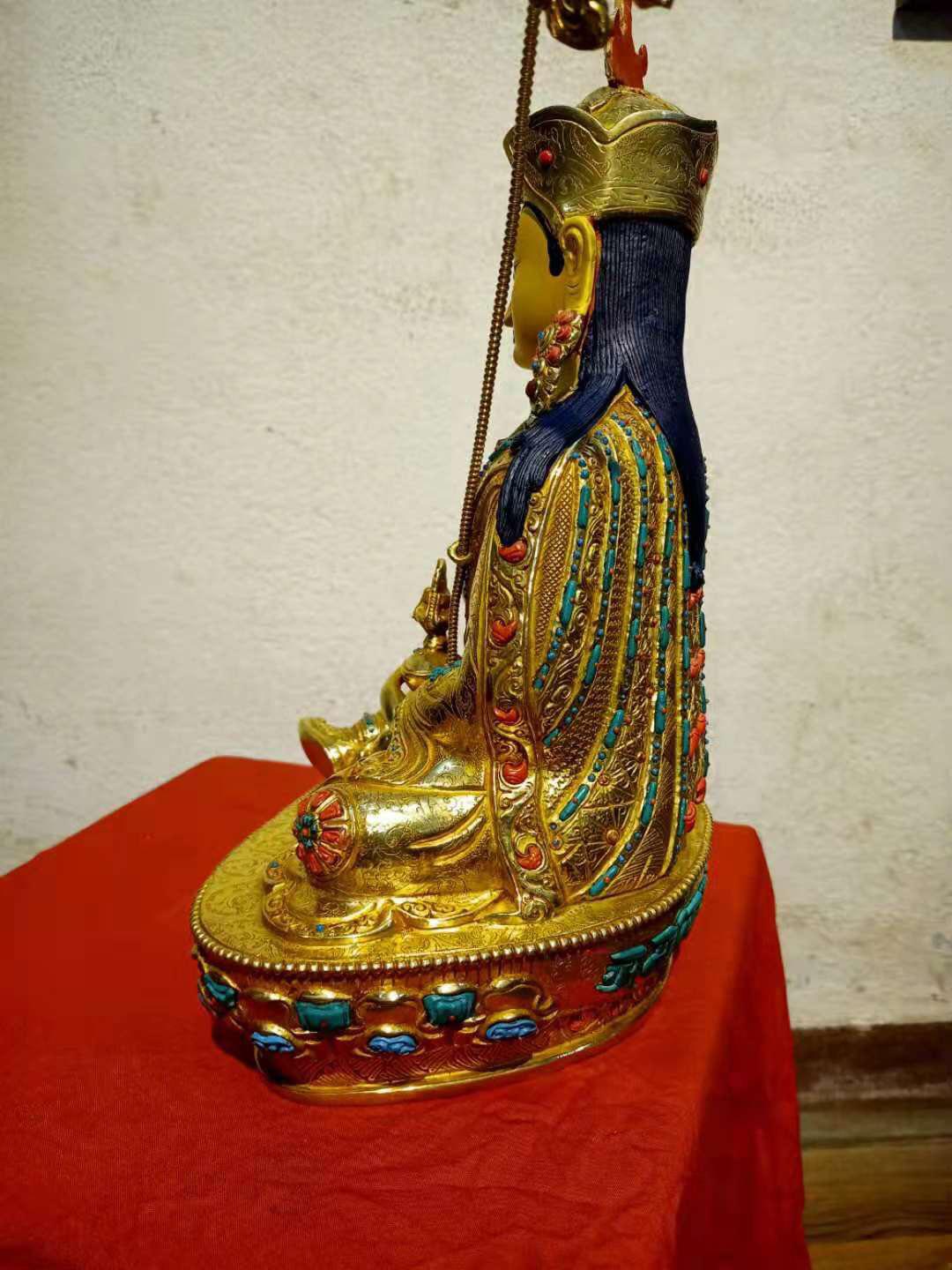 TÔN TƯỢNG ĐỨC LIÊN HOA SANH 33 CM