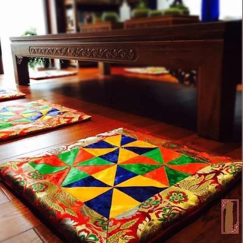 ĐỆM THIỀN NGŨ SẮC VẢI GẤM 60 x 60 CM
