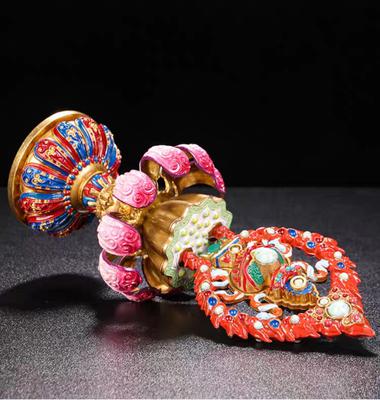 BÁT CÁT TƯỜNG ĐỒNG VẼ MÀU CAO CẤP 24cm 