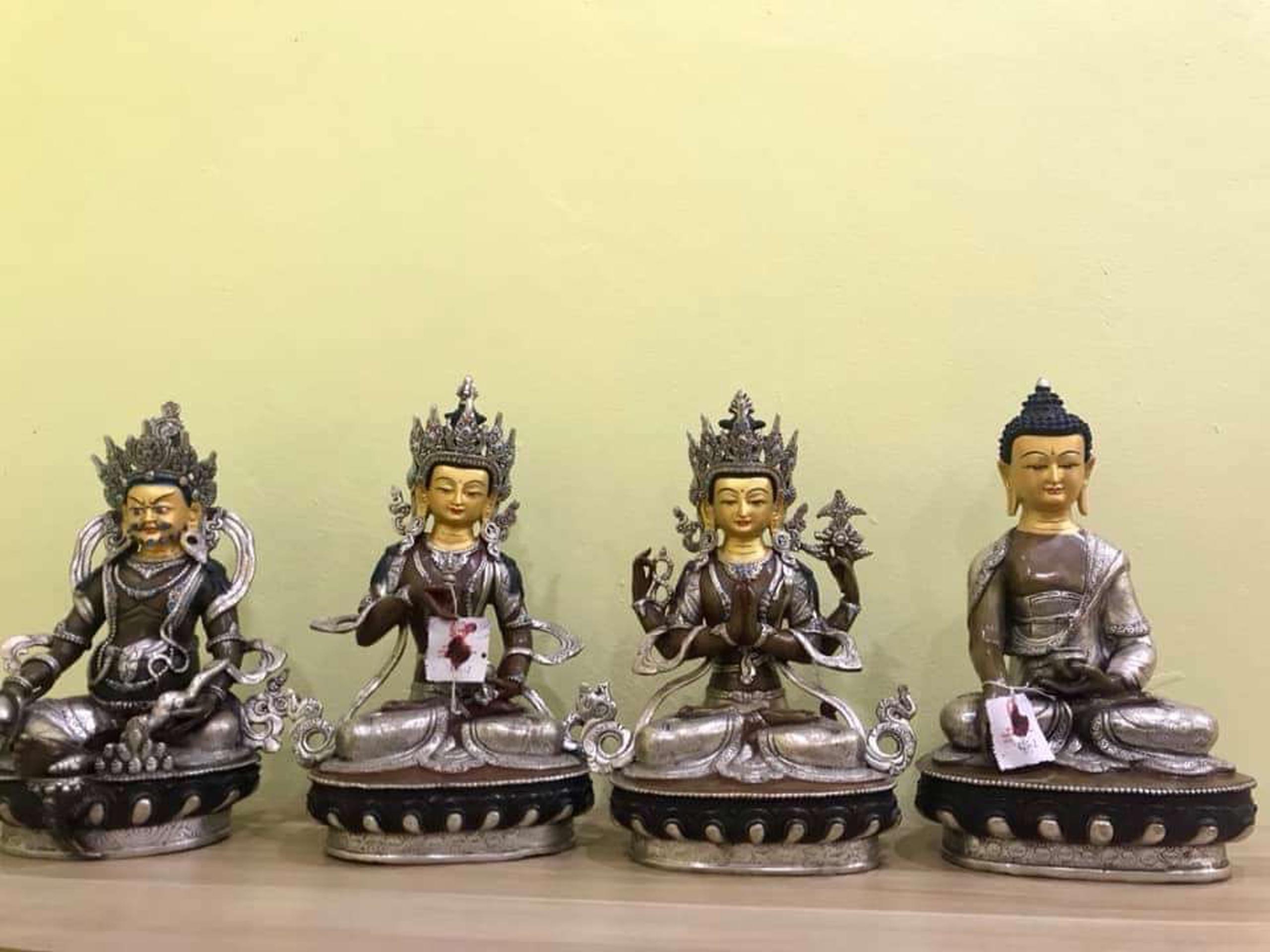 TÔN TƯỢNG ĐỨC ZAMBALA 32 CM