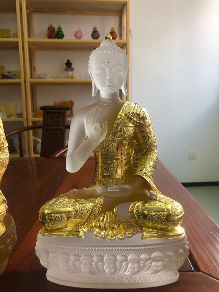 TÔN TƯỢNG ĐỨC PHẬT DƯỢC SƯ LƯU LY THẾP VÀNG 24K 32CM