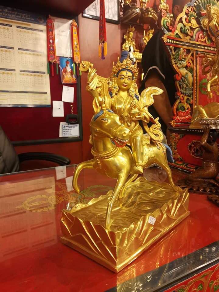 TÔN TƯỢNG MẸ ACHI CHOKYI DROLMA NEPAL 38CM