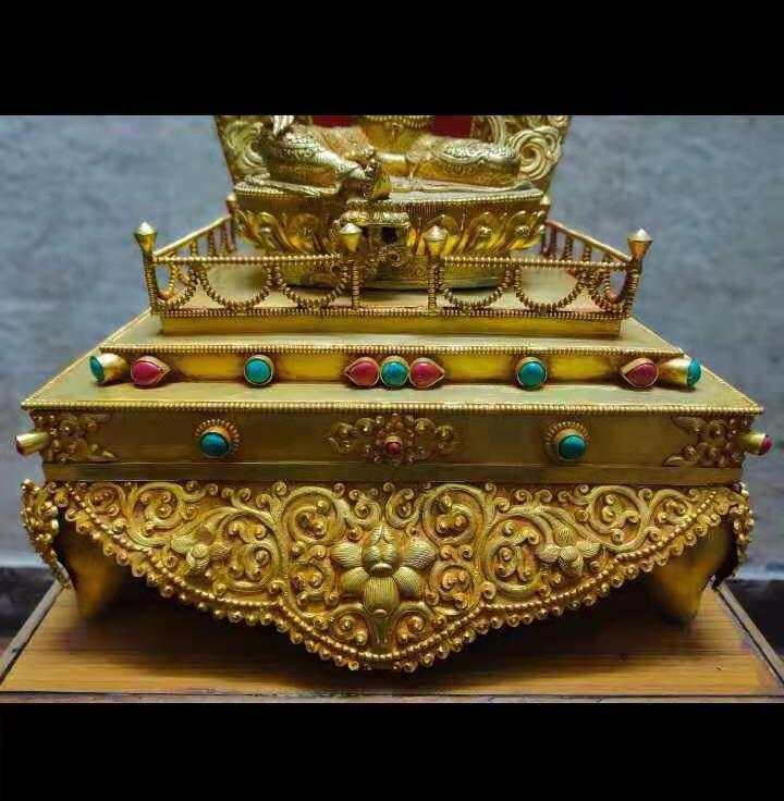ĐẾ TƯỢNG ĐỒNG MẠ VÀNG 44CM