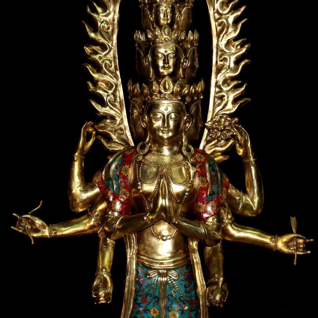 TÔN TƯỢNG THIÊN THỦ THIÊN NHÃN ĐỒNG PHÁP LAM