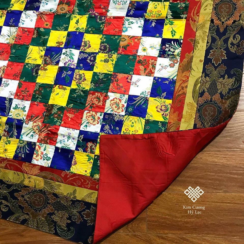 KHĂN TRẢI BÀN THỜ KHAM NHẪN - 1mx1m