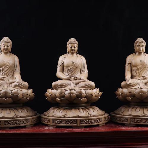 TAM THẾ PHẬT GỖ TRẦM DÓ HẢI NAM 47CM