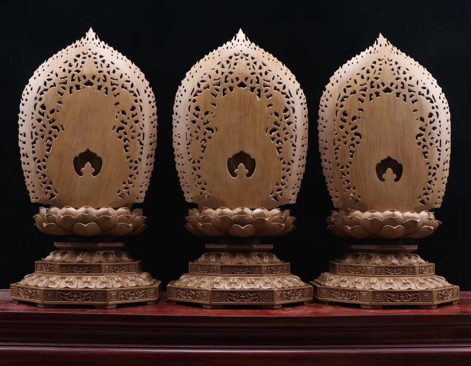 TAM THẾ PHẬT GỖ TRẦM DÓ HẢI NAM 97CM