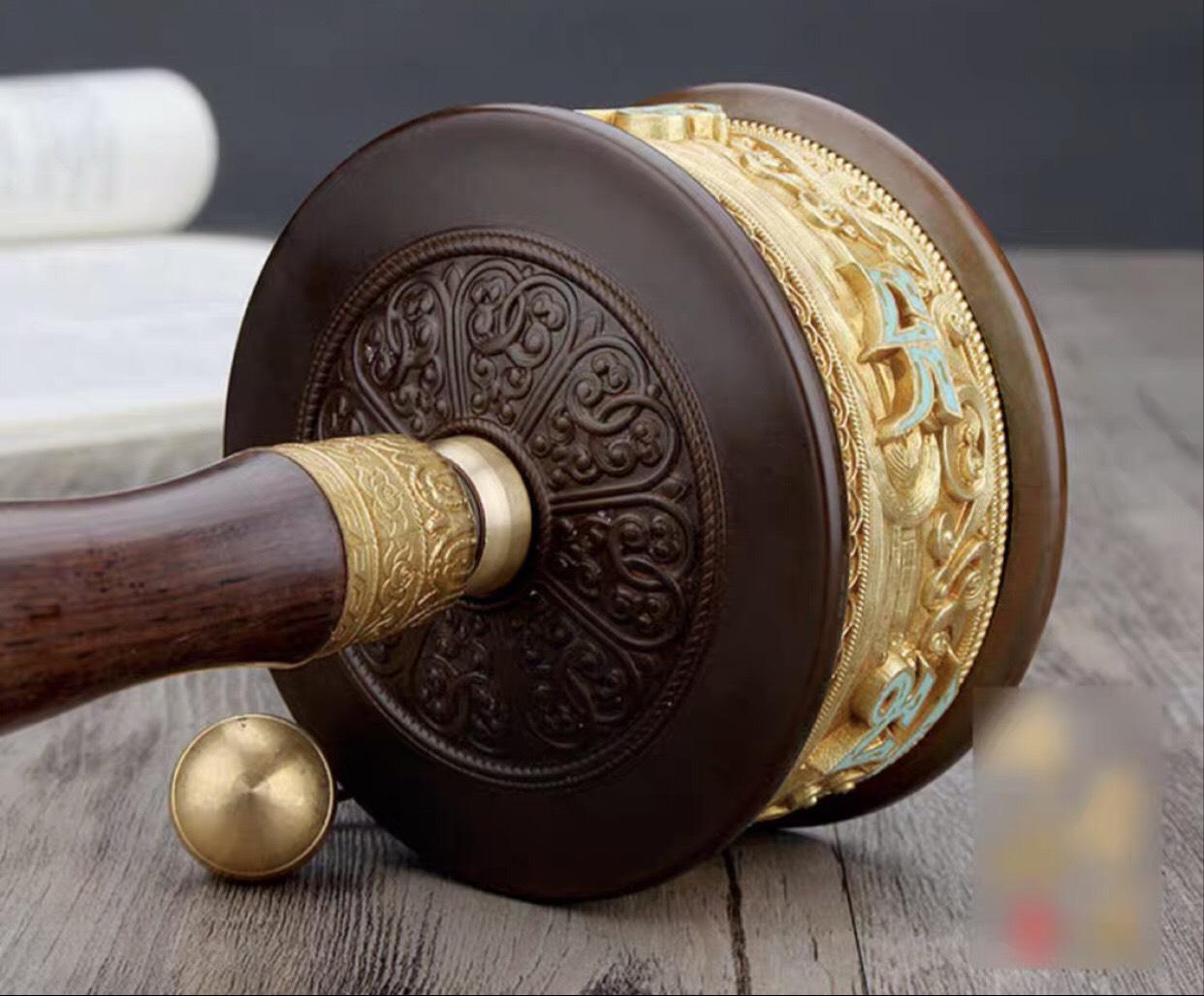 KINH LUÂN CẦM TAY ĐỒNG BẢN ĐẶC BIỆT