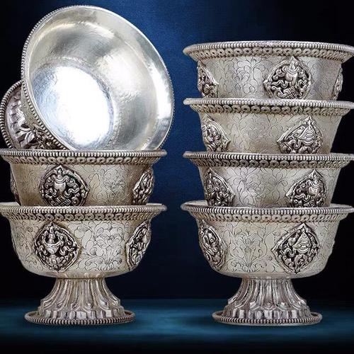 CHÉN CÚNG DƯỜNG NƯỚC ĐẾ CAO BẠC