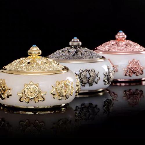 LƯ XÔNG TRẦM SỨ TRÒN BÁT CÁT TƯỜNG