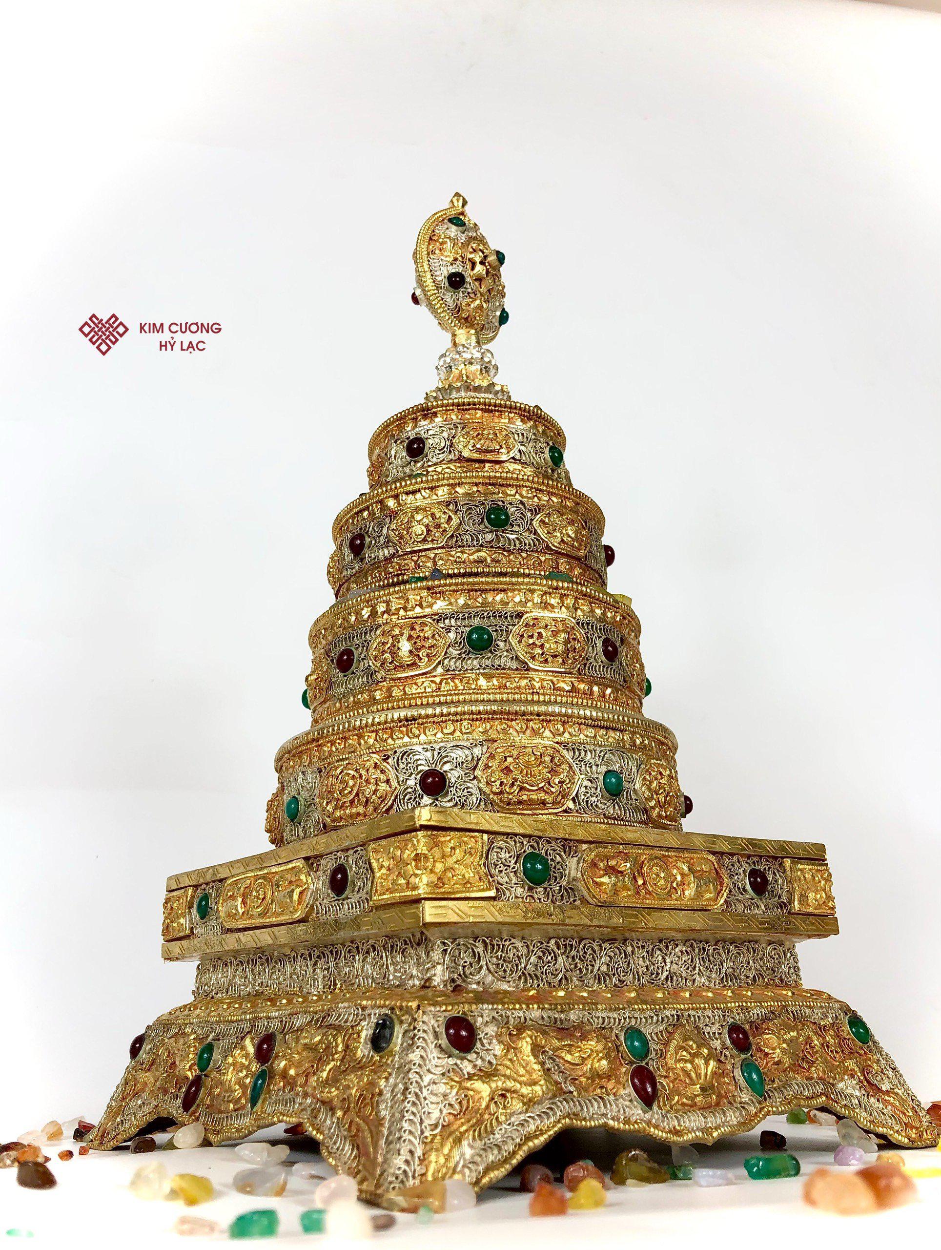 THÁP MANDALA ĐỒNG MẠ VÀNG BẠC CẨN ĐÁ NEPAL 30CM
