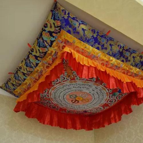 LỌNG TRẦN VUÔNG TÂM CHÚ 1,5M X 1,5M