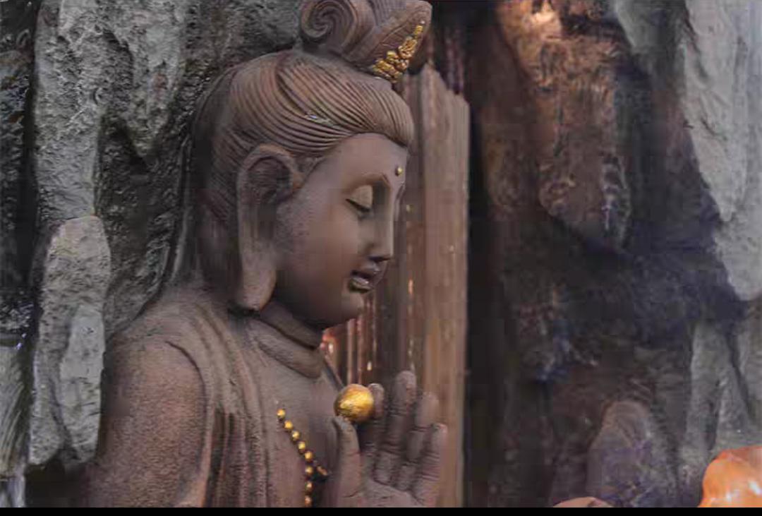 QUAN ÂM TỰ TẠI 158CM