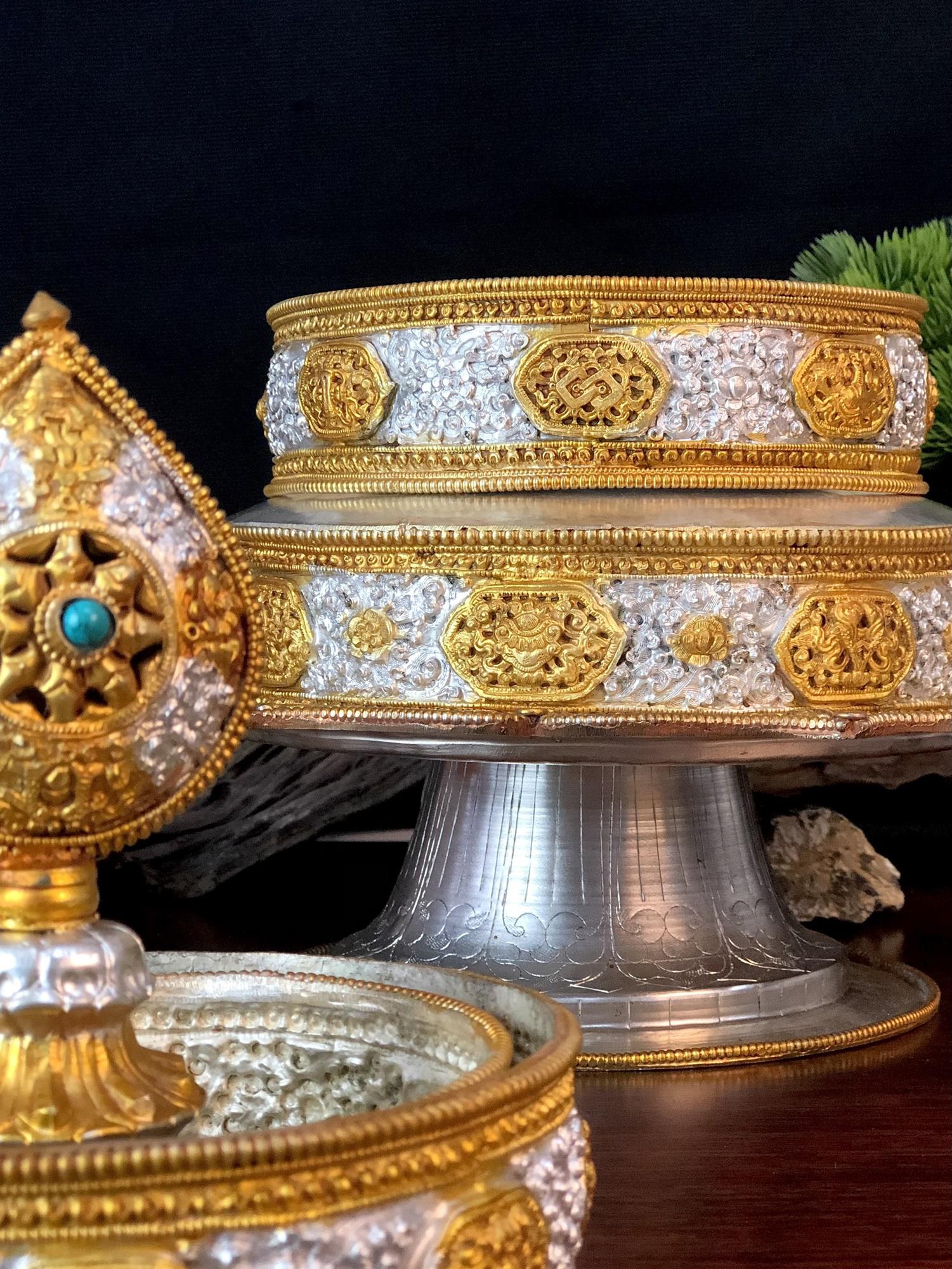 THÁP MANDALA NEAPL