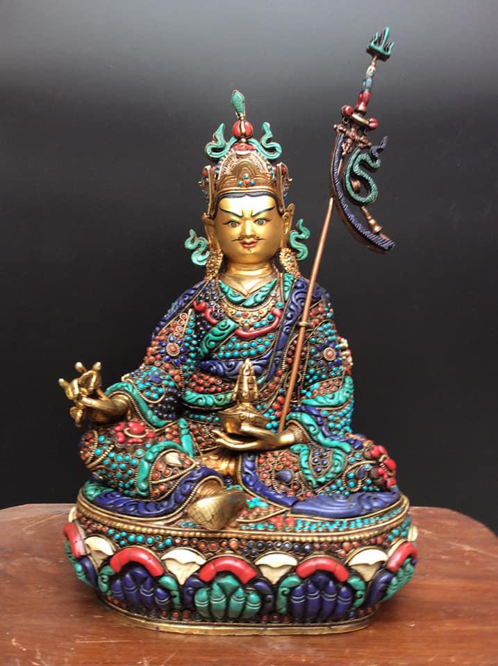 TÔN TƯỢNG ĐỨC LIÊN HOA SANH 37CM