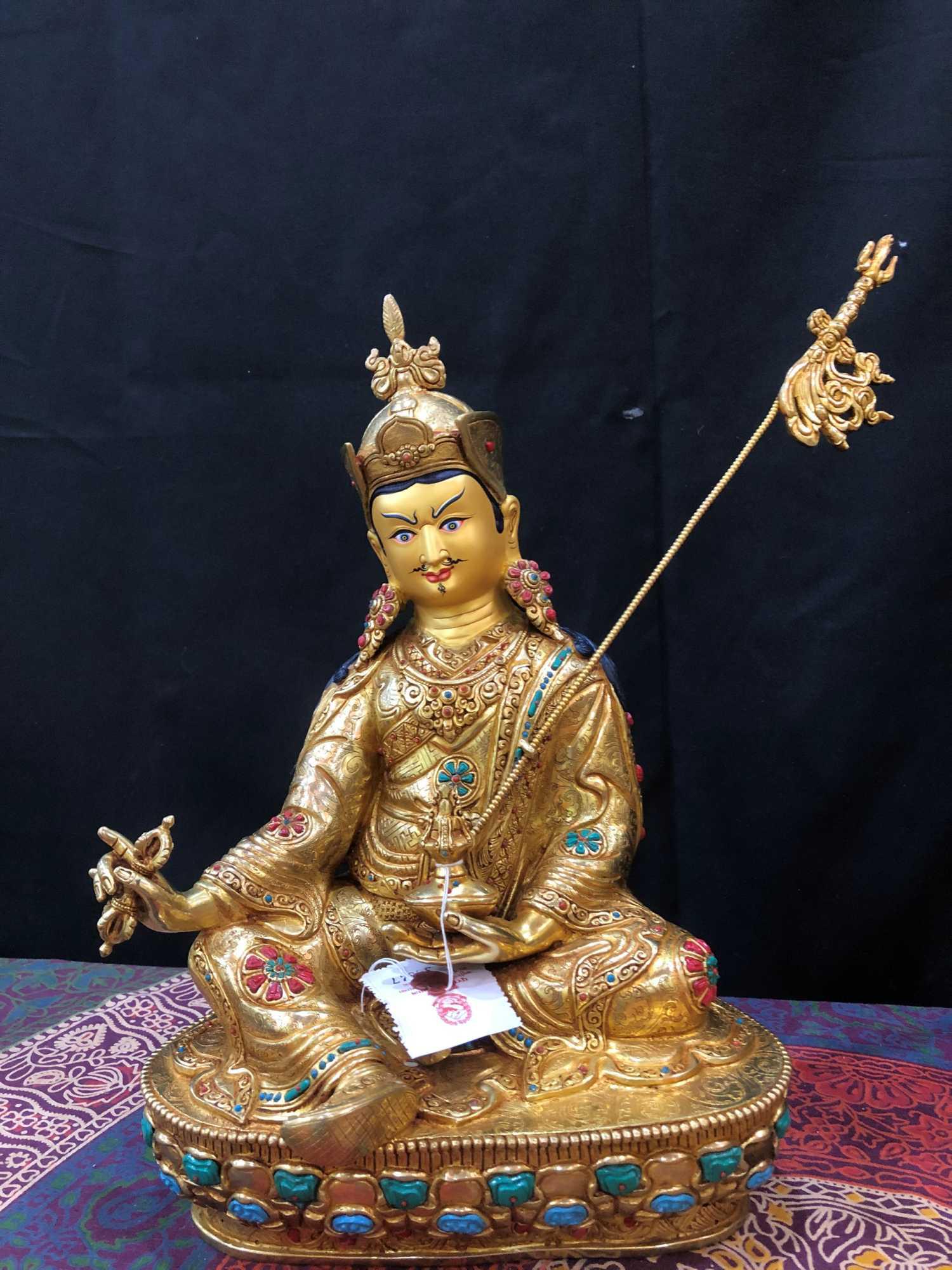TÔN TƯỢNG ĐỨC LIÊN HOA SANH 33 CM