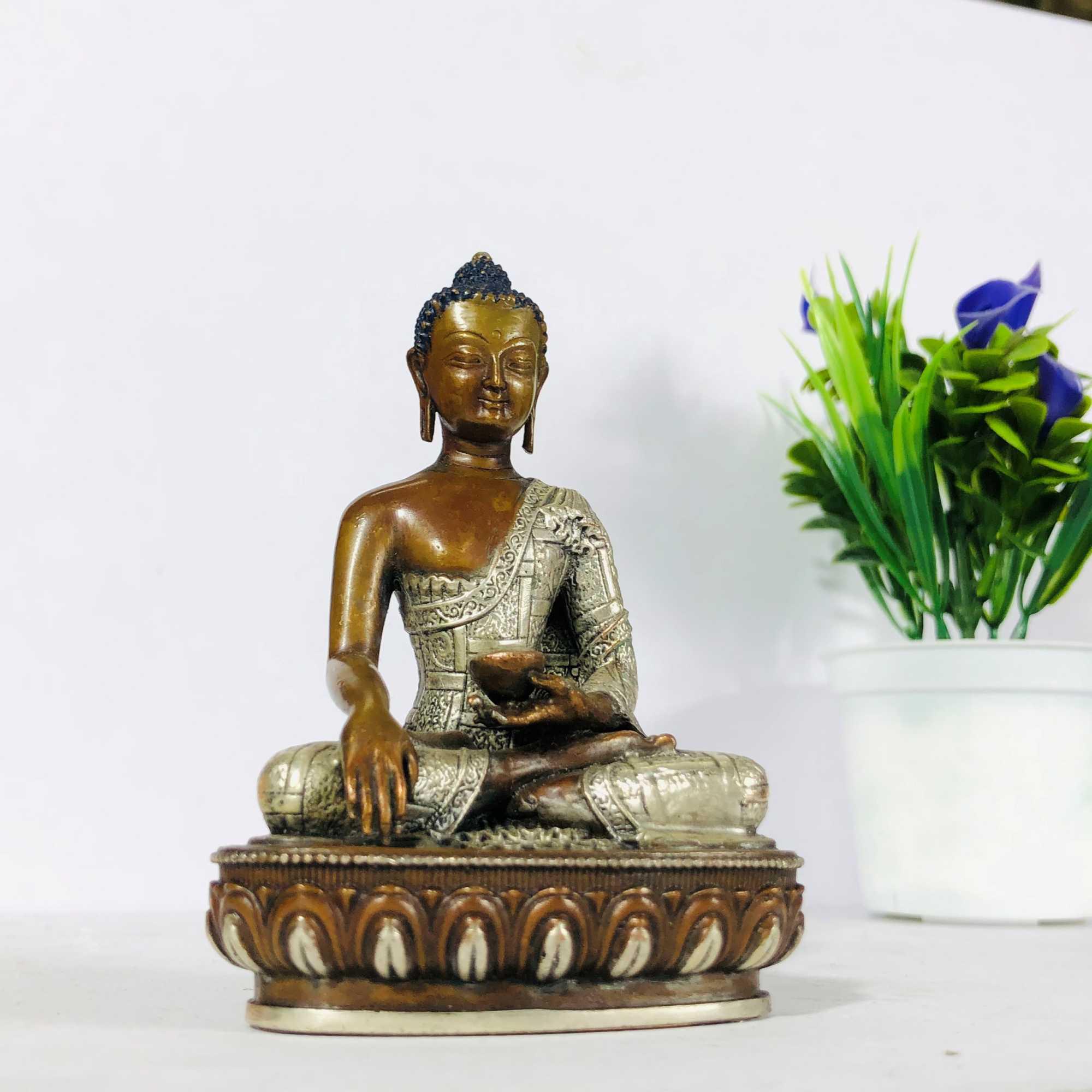 NGŨ TRÍ NHƯ LAI NEPAL MINI 9CM
