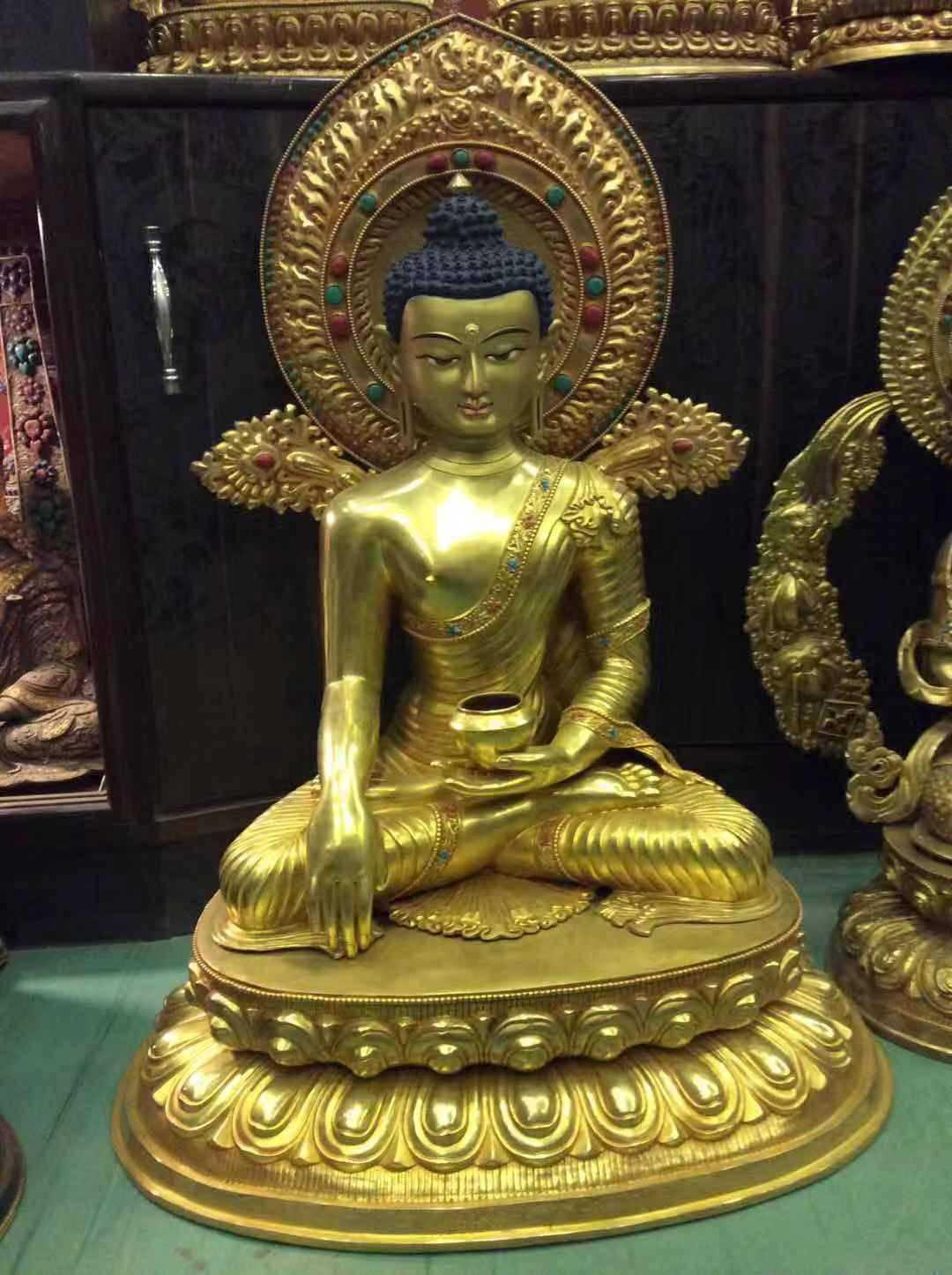 TÔN TƯỢNG THÍCH CA MÂU NI NEPAL CAO CẤP 74CM