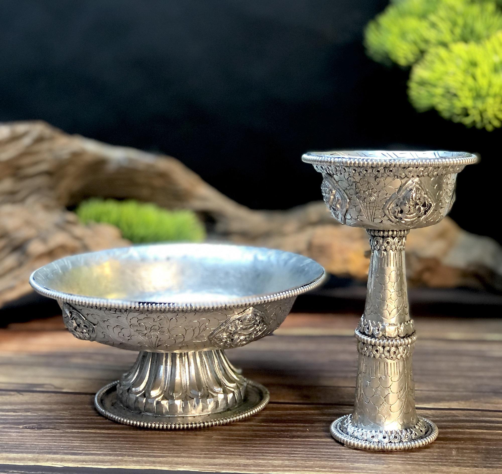 BỘ CHÉN CŨNG HỘ PHÁP BẠC