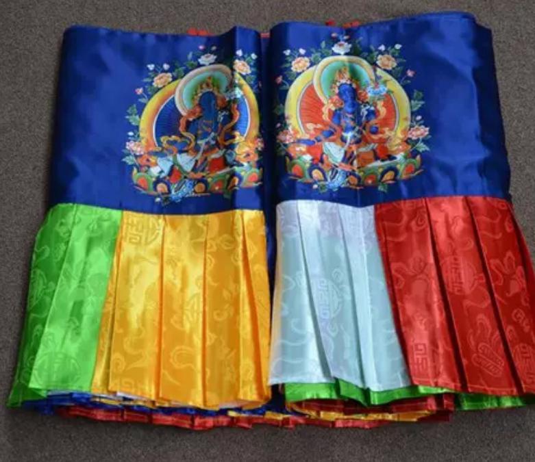 RÈM QUÂY BÀN THỜ, CHÂN TƯỜNG PHÒNG THỜ HÌNH 21 VỊ TARA - DÀI 5M, NGANG 40CM
