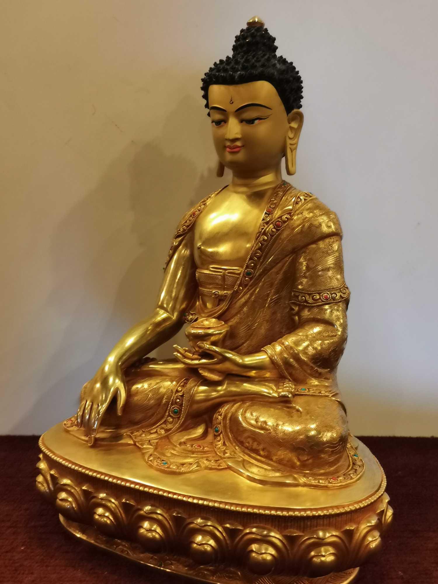 TÔN TƯỢNG THÍCH CA MÂU NI NEPAL MẠ VÀNG CAO CẤP 33CM