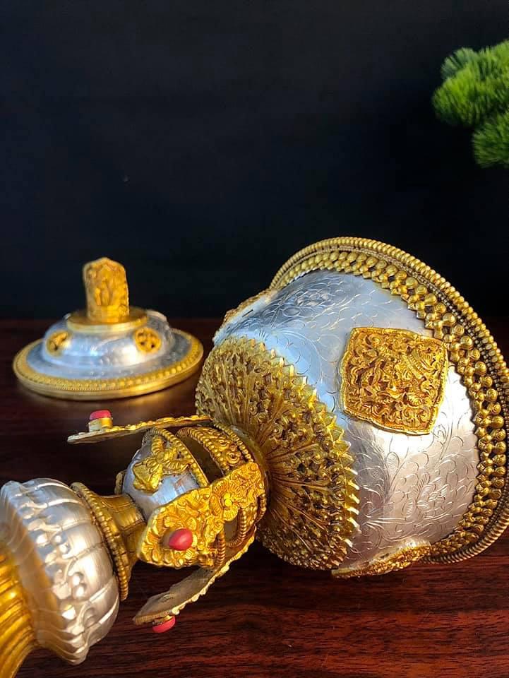 CHÂN ĐÈN BẠC NEPAL 27CM